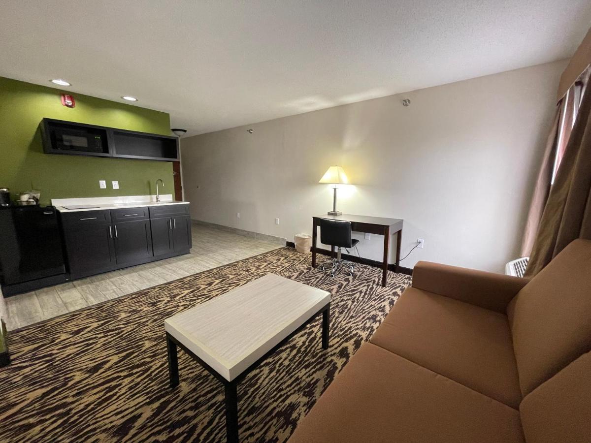 Quality Inn & Suites Clemmons I-40 Exterior foto