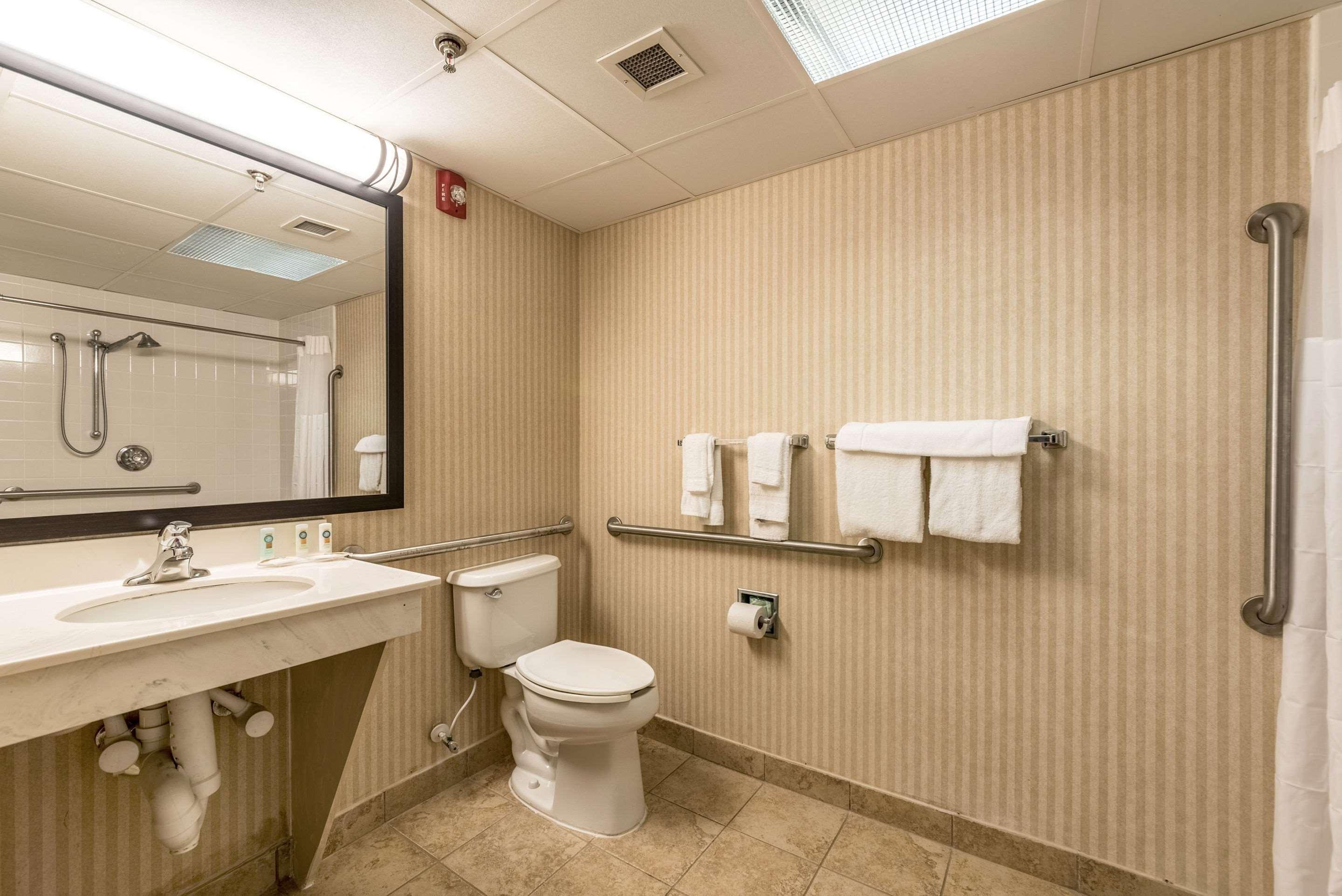 Quality Inn & Suites Clemmons I-40 Exterior foto