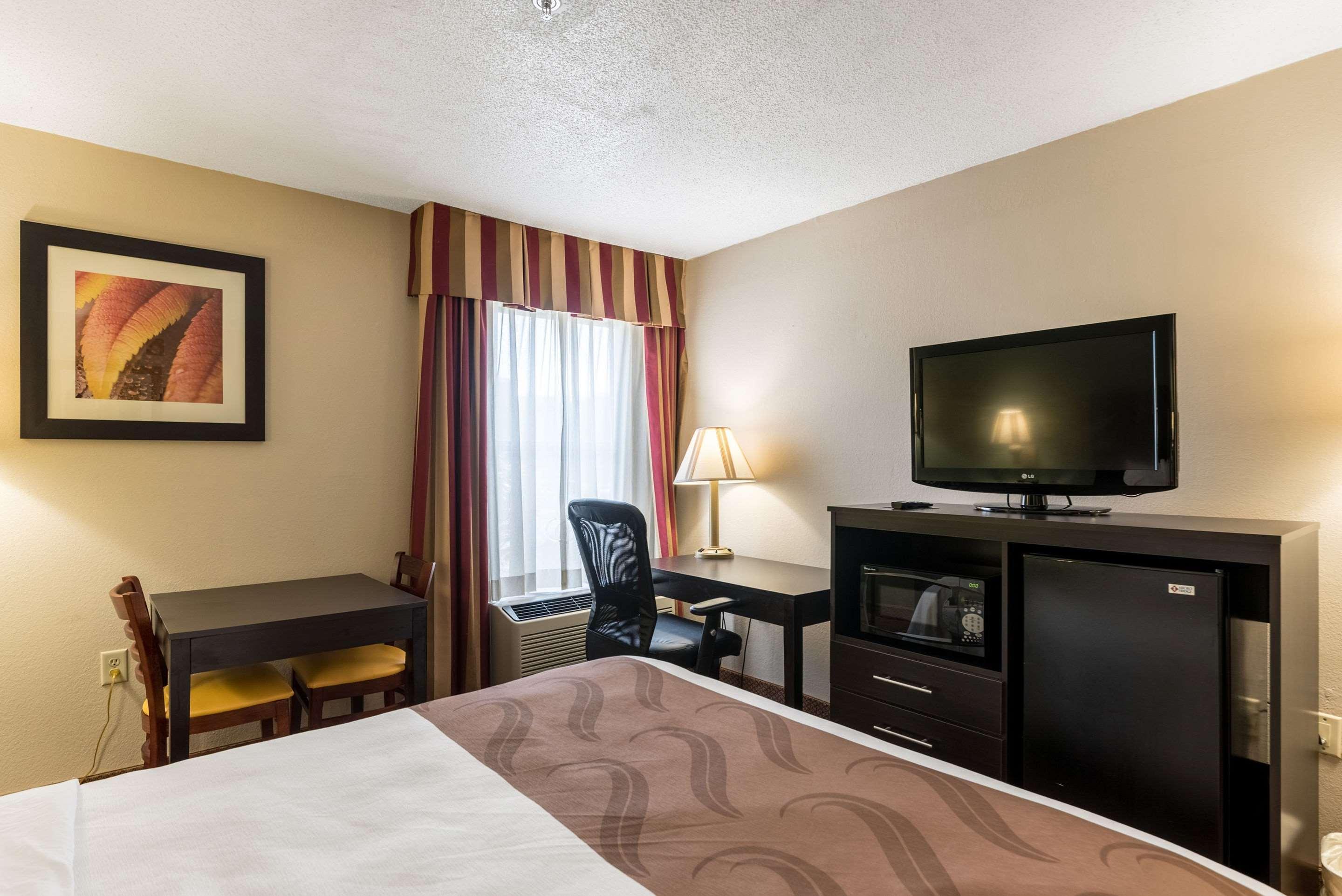 Quality Inn & Suites Clemmons I-40 Exterior foto